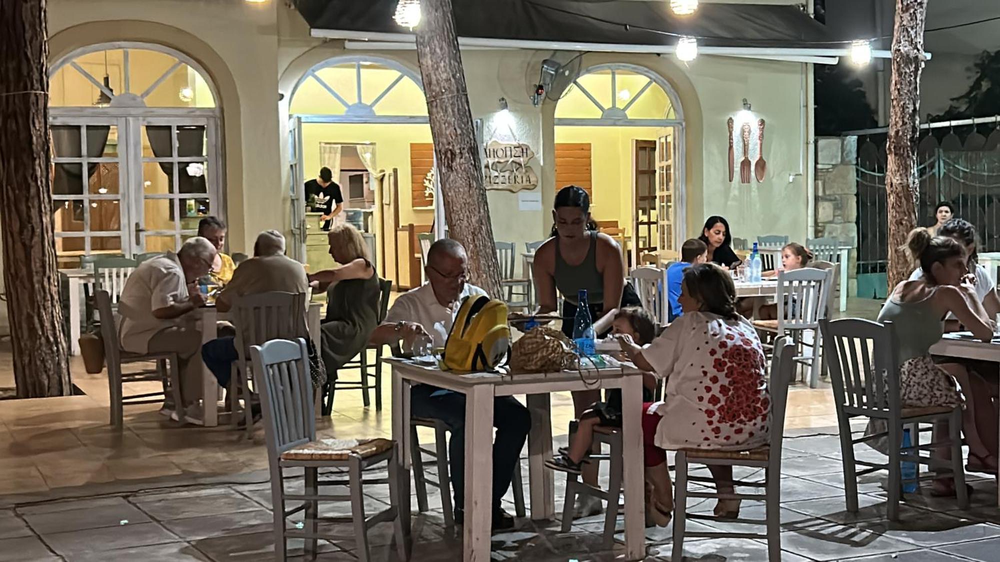 Malta House In Galaxidiヴィラ エクステリア 写真